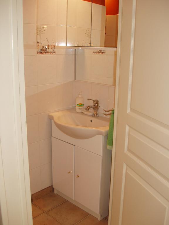 Gite De La Porte Du Parc Les Iffs Zimmer foto